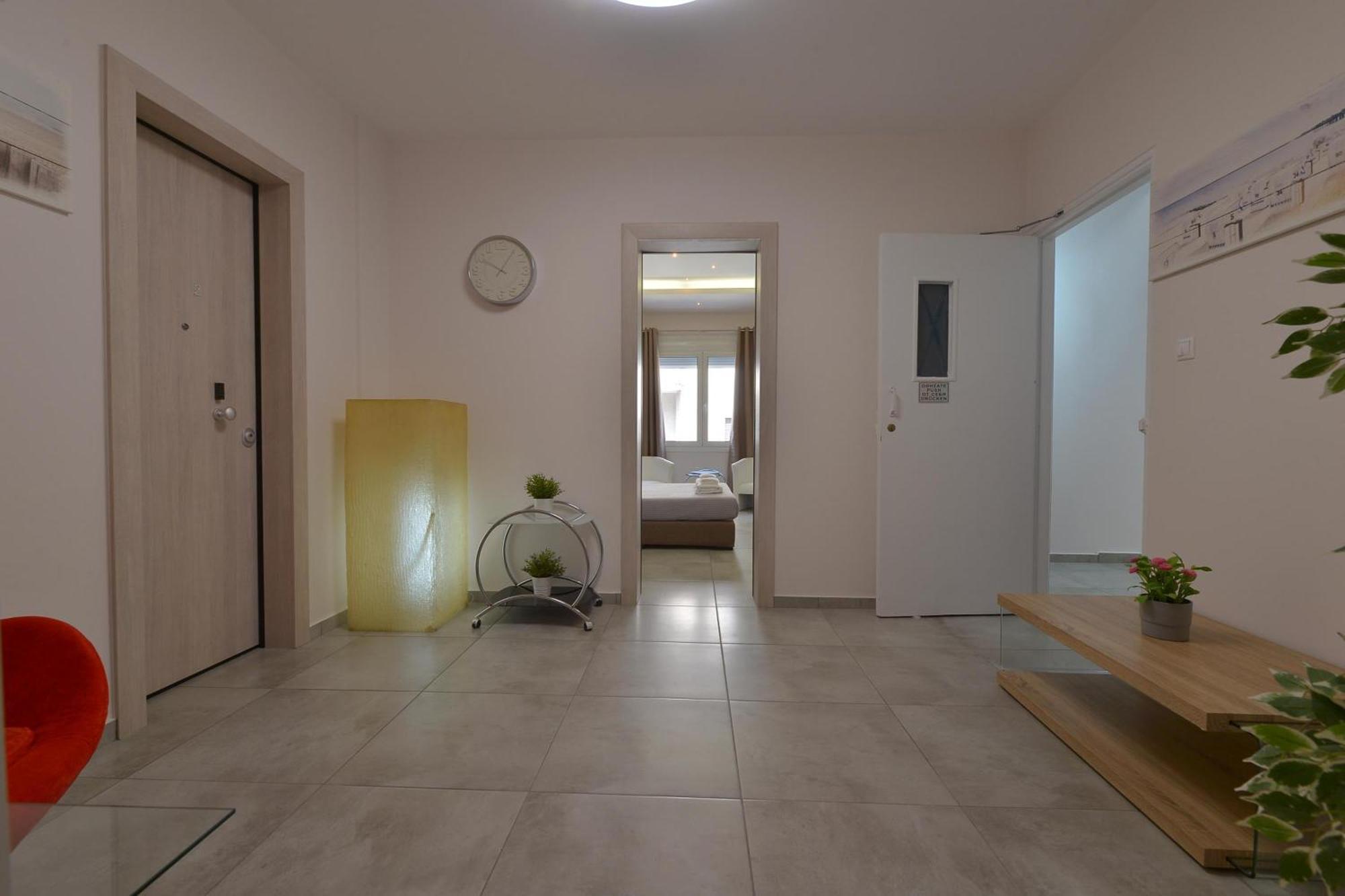 Alekos Apartments 2 Netflix, Self Check-In أثينا المظهر الخارجي الصورة